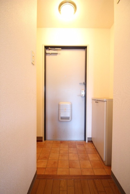 玄関　別号室写真