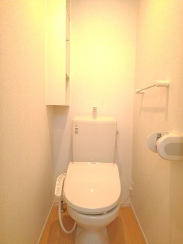 トイレ　トイレもきれいです