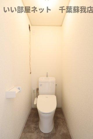 トイレ　ゆったりとした空間のトイレです