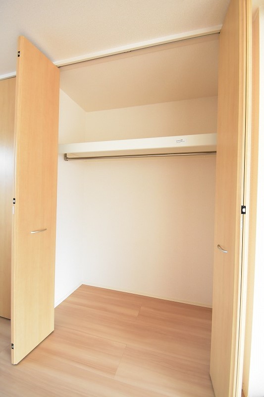 収納　お問合せはシティホーム海田センター　082-821-2227