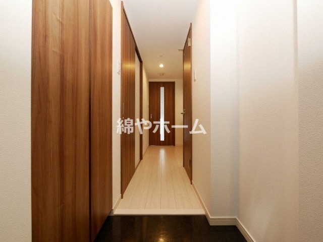 玄関　収納もある玄関です