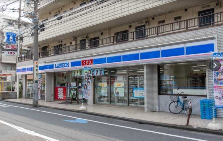 コンビニ　ローソン羽田四丁目店（コンビニ）まで117m