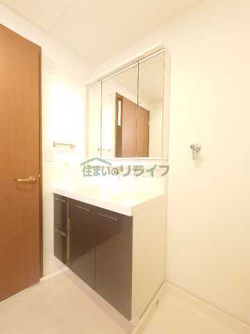 洗面設備　別部屋のお写真です。家具は付きません。
