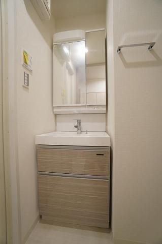 洗面設備　前回募集時のお写真になります。現況優先です。