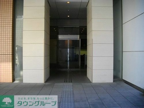 エントランス　エントランス外観