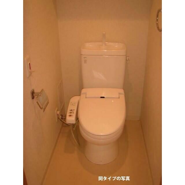 トイレ　コンフォリア日本橋