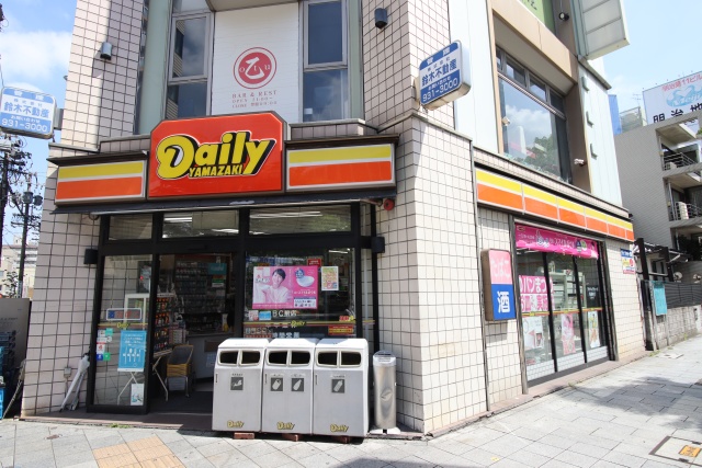 コンビニ　デイリーヤマザキ　ＣＢＣ前店（コンビニ）まで200m