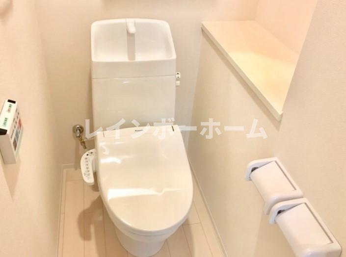 トイレ　トイレもきれいです