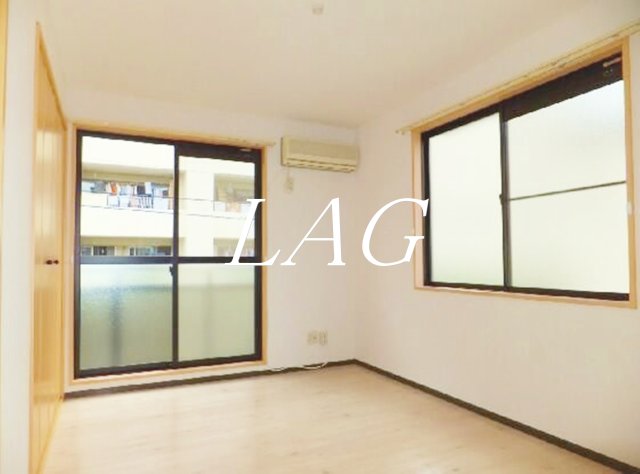 居室・リビング　洋室のお部屋です。