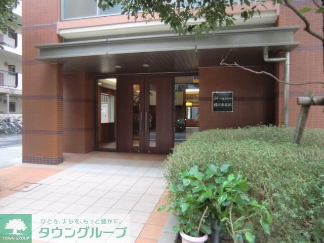 エントランス　エントランススペース