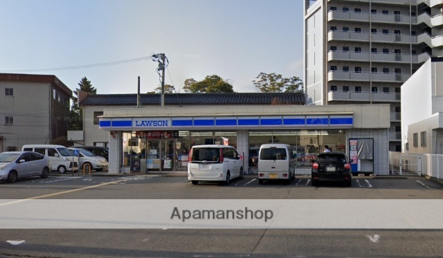 コンビニ　ローソン鳥取天神町店（コンビニ）まで241m