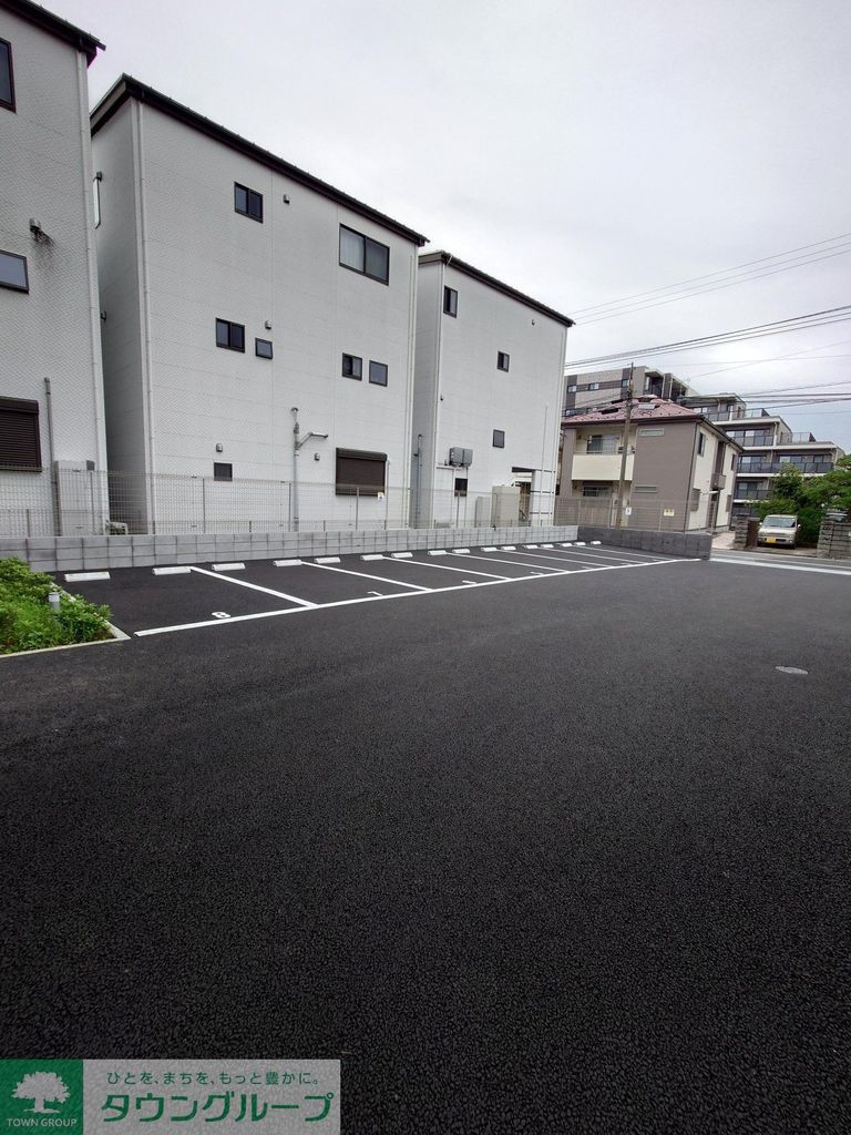 駐車場　バルコニー