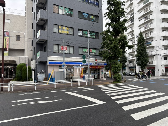コンビニ　ローソン・スリーエフ 東府中駅前店（コンビニ）まで291m