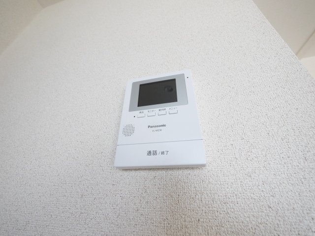 セキュリティ　モニター付きインターホーン