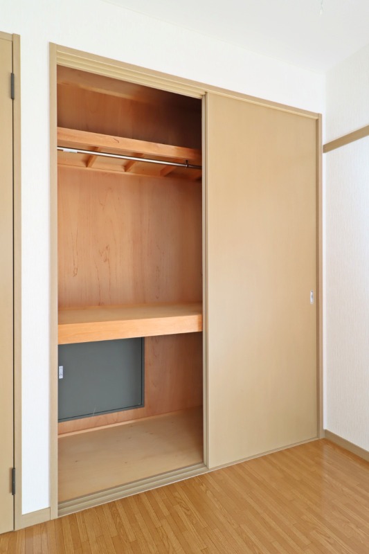 収納　図面と現状に相違がある場合には現状を優先