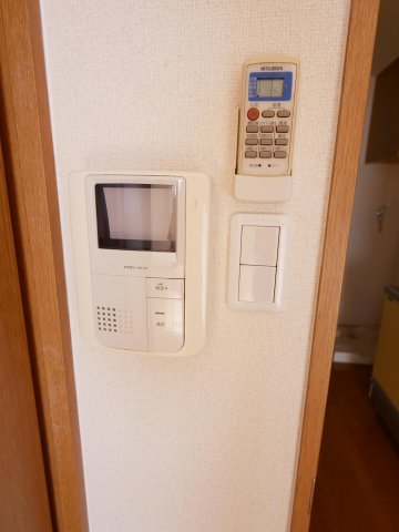 セキュリティ　TVモニターホンあり
