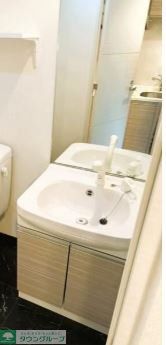 洗面設備　内見の予約先はタウンハウジング新中野店になります★★
