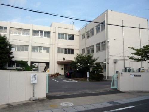 小学校　米野小学校（小学校）まで342m