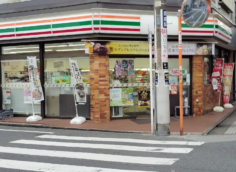コンビニ　セブン-イレブン 葛飾柴又４丁目店（コンビニ）まで350m