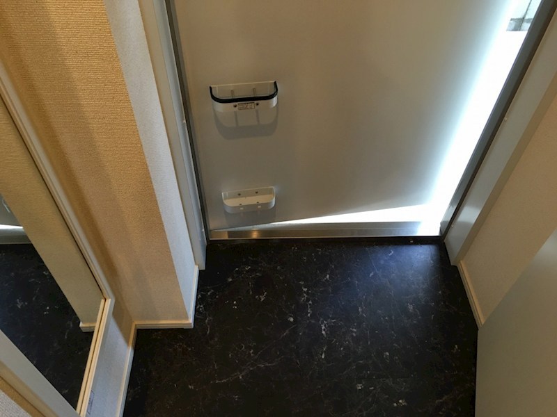 玄関　※別部屋写真参照