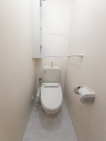 トイレ　ゆったりとした空間のトイレです