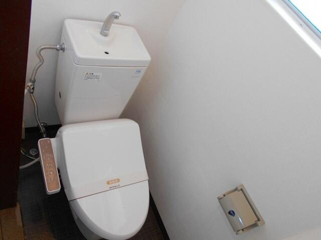 トイレ　別部屋参考写真