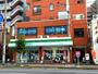 コンビニ　ファミリーマート菊川駅前店（コンビニ）まで194m