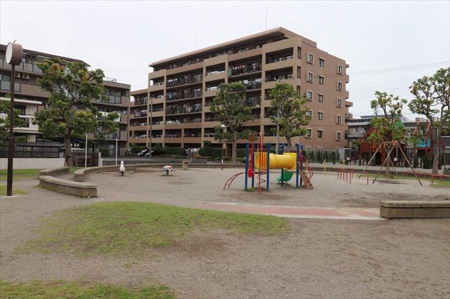公園　小宮山公園（公園）まで242m