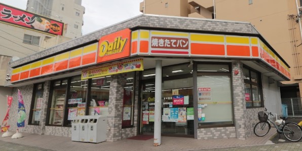 コンビニ　デイリーヤマザキ 岩塚駅店（コンビニ）まで189m