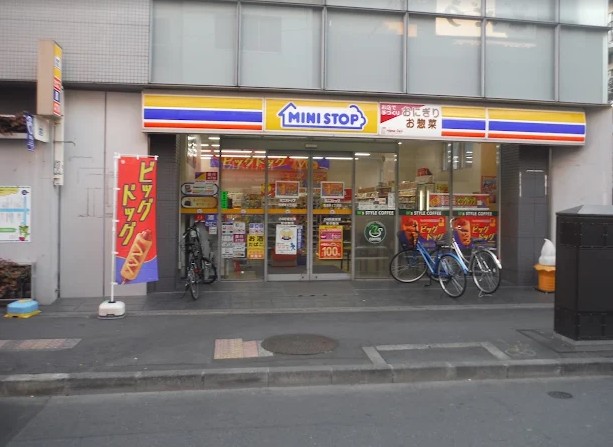 コンビニ　ミニストップ西浅草2丁目店（コンビニ）まで319m