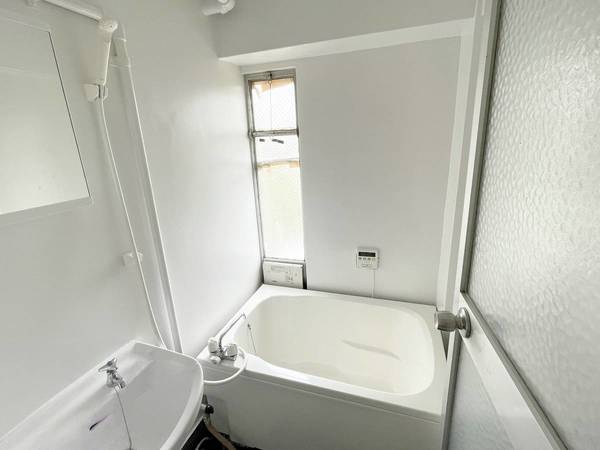 バス・シャワールーム　ビレッジハウスの同一物件・同一タイプの間取りの写真です
