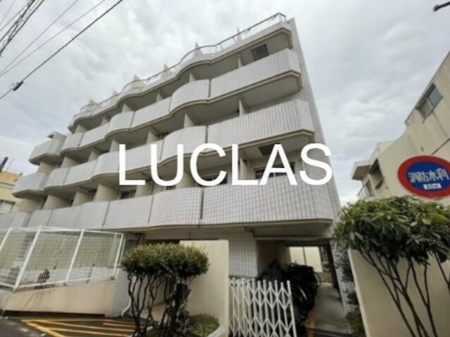 建物外観　『想いの先を照らし出す。』信頼が必要だから、ルクラスへ。