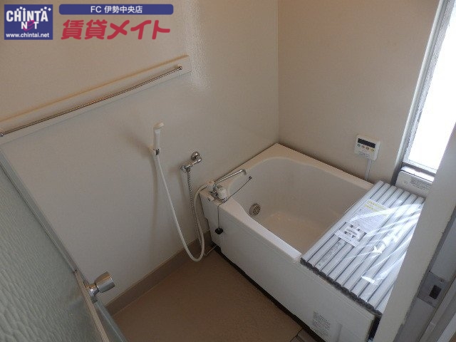 バス・シャワールーム　同型参考写真