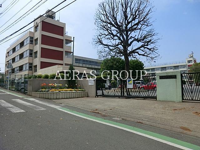 小学校　川口市立戸塚南小学校（小学校）まで1209m