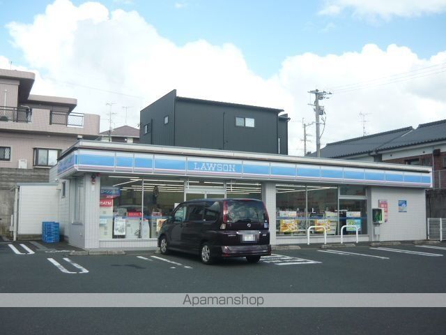 コンビニ　ローソン　吉野花棚店（コンビニ）まで800m
