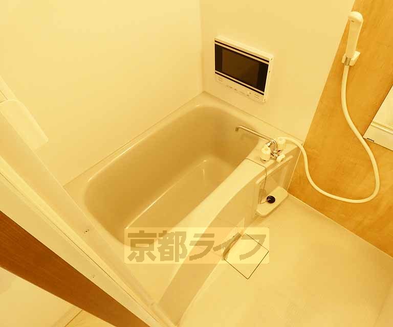 バス・シャワールーム　なんと浴室ＴＶ付き