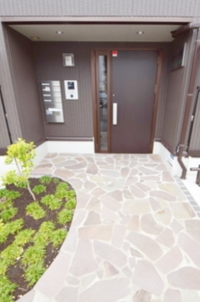 エントランス　☆共用部分☆