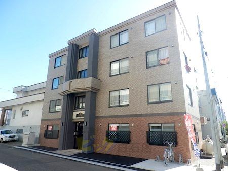建物外観　人気の東札幌エリアのデザイナーズマンションです♪