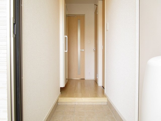 玄関　ゆったりとした玄関です