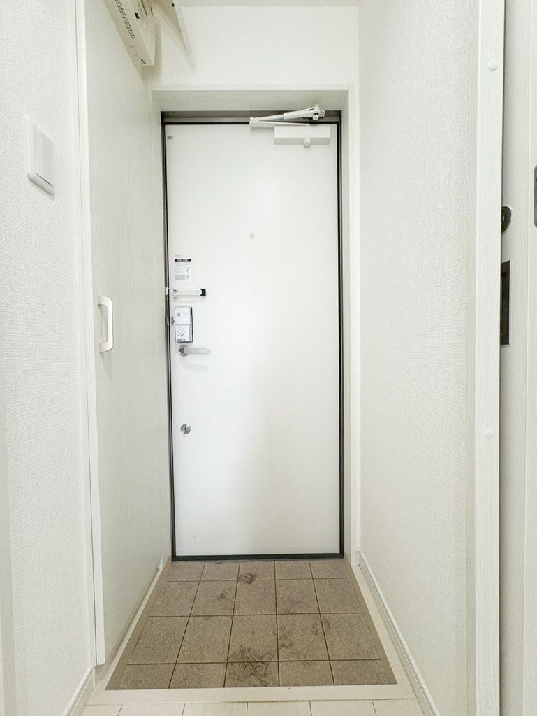 玄関　玄関
