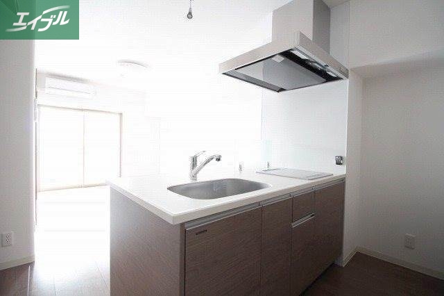キッチン　※同タイプのお部屋の写真です