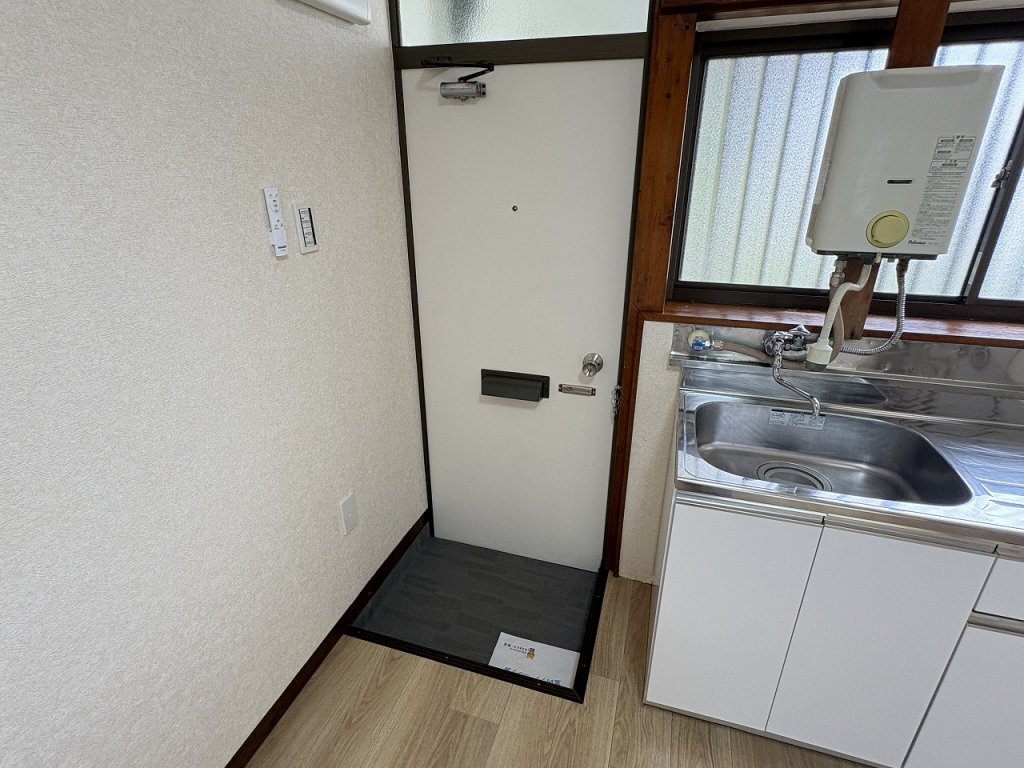 玄関　玄関廻り