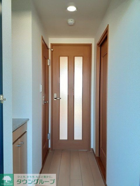玄関　★お問い合わせはタウンハウジングまで★