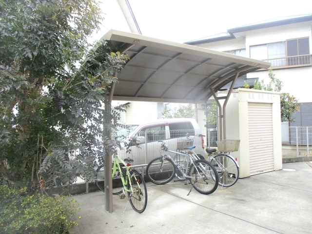 駐車場　駐輪場
