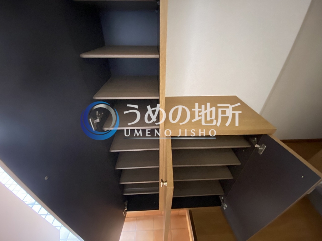 その他　靴箱