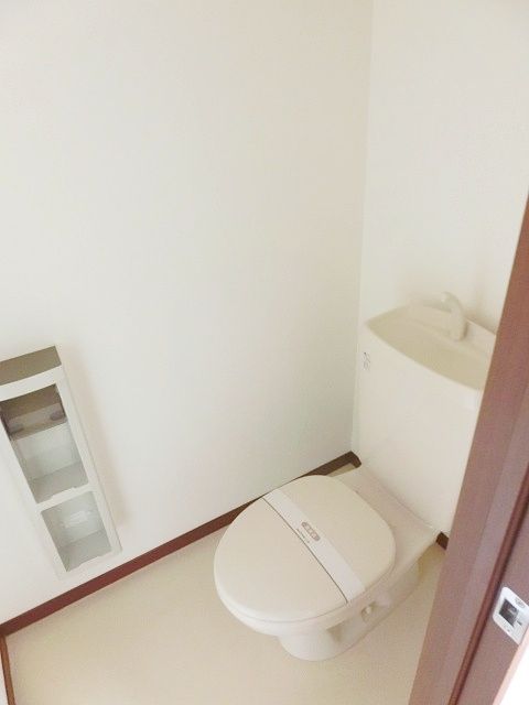 トイレ　お部屋探しはタウンハウジング蘇我店にお任せ下さい♪