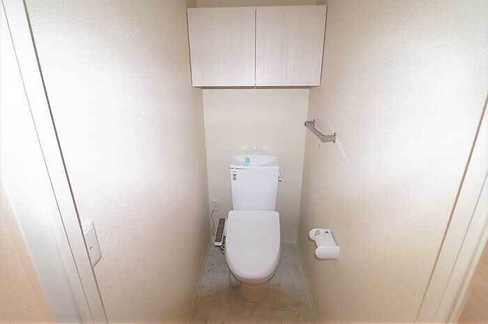 トイレ　落ち着いたトイレです