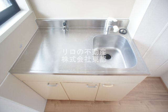 キッチン　お料理楽しくなるかも、ガスコンロ設置可能キッチンです☆