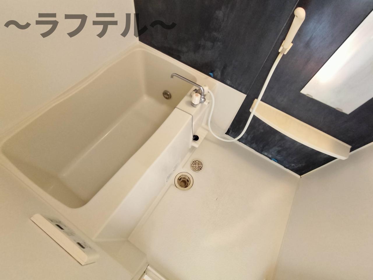 バス・シャワールーム　別部屋イメージ写真