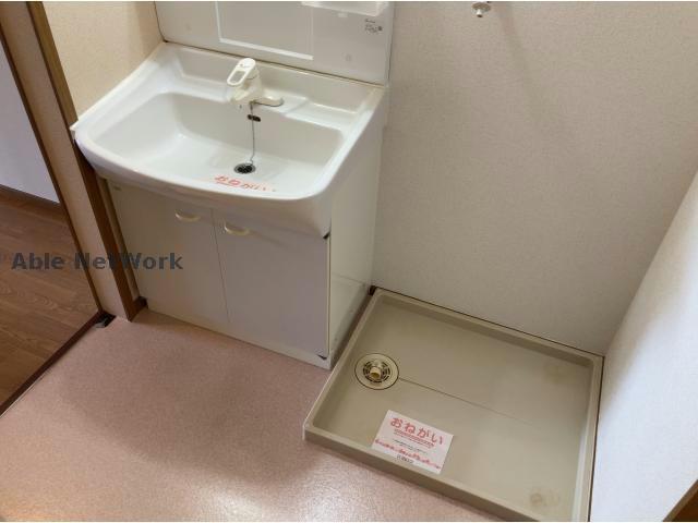 洗面設備　同型モデル